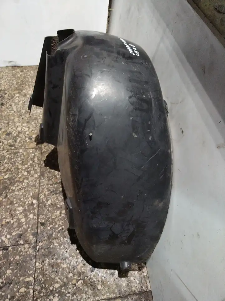 Skoda Fabia Mk2 (5J) (2007 - 2014)   Задний подкрылок