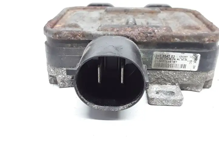 Volvo XC70 (2007 - 2013)  940004202 Реле вентилятора охлаждения