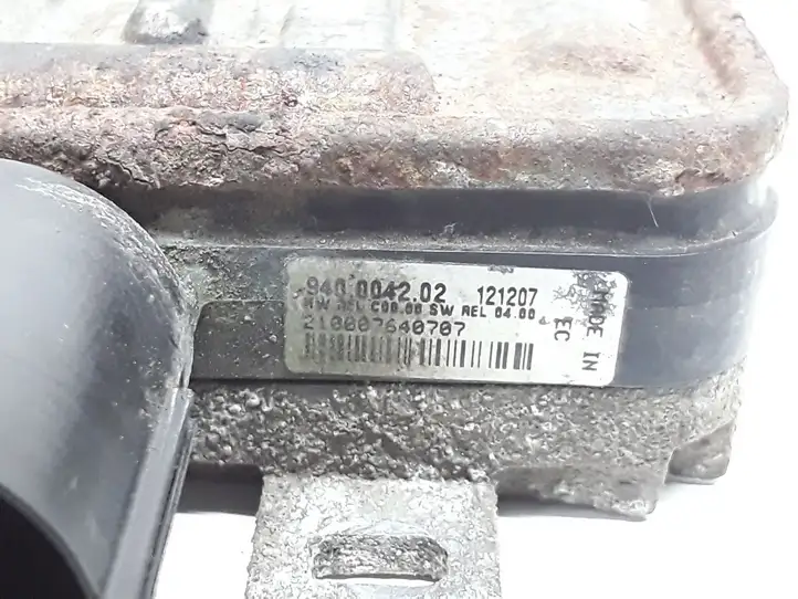 Volvo XC70 (2007 - 2013)  940004202 Реле вентилятора охлаждения