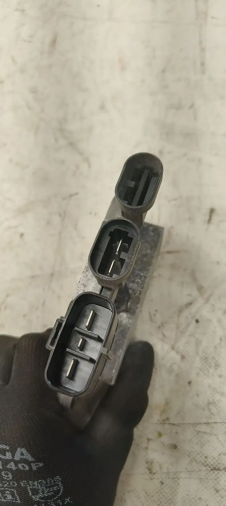 Subaru Outback (2019 - )  T99755B Реле вентилятора охлаждения