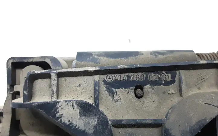Mercedes-Benz Vaneo W414 (2001 - 2005) 4147600261 Ручка крышки багажника — фото 3