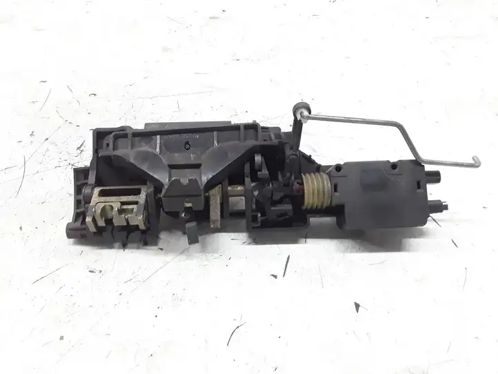 Mercedes-Benz Vaneo W414 (2001 - 2005) 4147600261 Ручка крышки багажника — фото 2