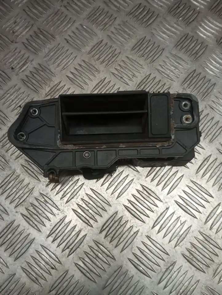 Mercedes-Benz E W211 (2002 - 2009) A2117400099 Ручка крышки багажника — фото 1