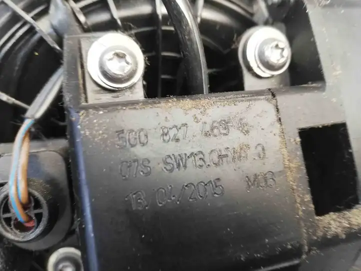 Volkswagen Golf VII (2013 - 2019) 5G0827469E Камера заднего вида в бампере — фото 5
