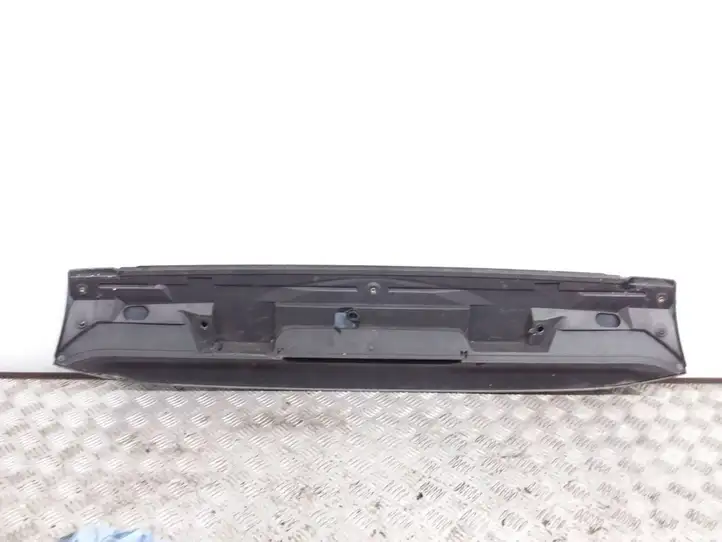 BMW X5 E53 (1999 - 2006)   Спойлер заднего стекла