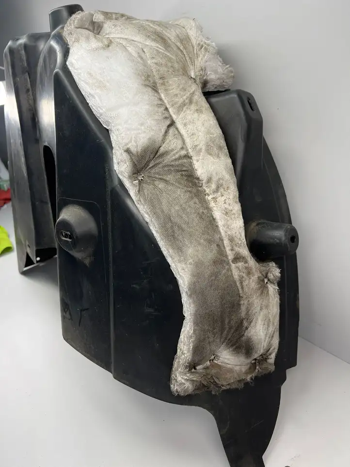 Citroen C3 AirCross (2017 - )  461002024 Задний подкрылок