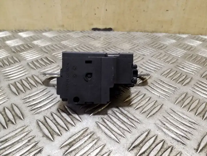 Mini Cooper Countryman R60 (2010 - 2016) 51249802312 Замок крышки багажника — фото 4