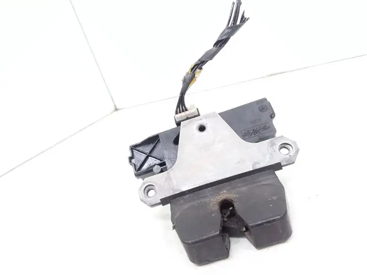 Ford Focus (2005 - 2008) 3M51R442A66AR Замок крышки багажника — фото 1