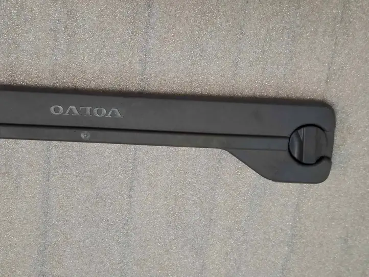 Volvo S80 (1998 - 2004) 9190063 Держатель аварийного знака — фото 3