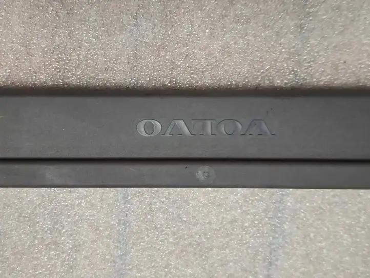 Volvo S80 (1998 - 2004) 9190063 Держатель аварийного знака — фото 4