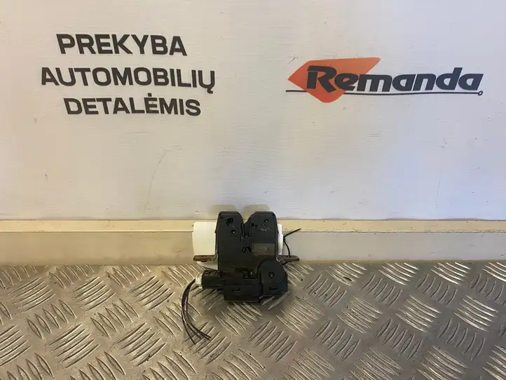Renault Laguna II (2005 - 2007) 8200257615B Замок крышки багажника — фото 1