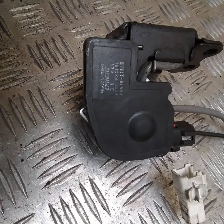 Toyota Corolla Verso E121 (2001 - 2004) 1015283000 Замок крышки багажника — фото 2