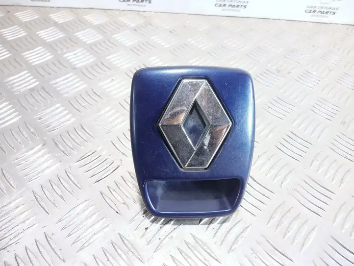 Renault Laguna II (2001 - 2005) 8200000901 Эмблема производителя — фото 1