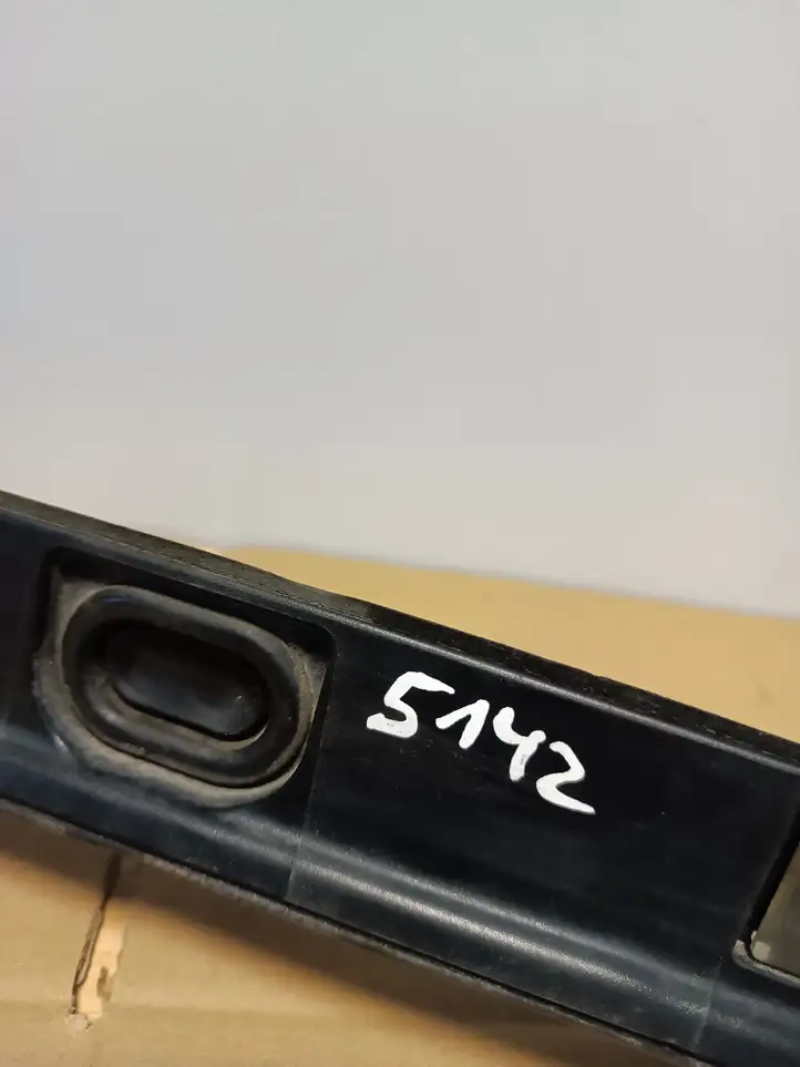 Lancia Delta (2008 - 2014)  51809576 Освещение номера