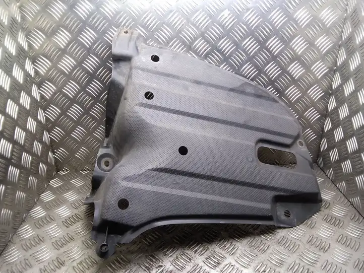 Toyota Avensis T250 (2003 - 2006) 5839805020 Защита заднего бампера — фото 1
