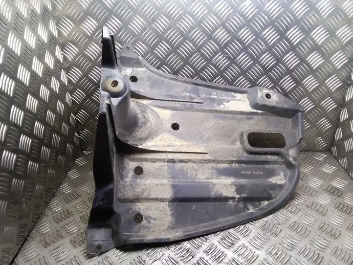 Toyota Avensis T250 (2003 - 2006) 5839805020 Защита заднего бампера — фото 3