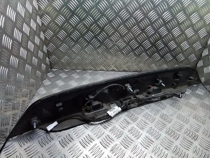 Nissan Qashqai (2013 - 2017) 908104ESXX Подсветка номера — фото 3