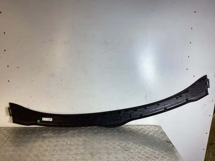 Tesla Model Y (2019 - 2024) 168392600A Накладка центрального динамика — фото 3