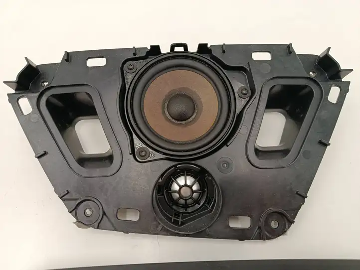 BMW 4 G22 G23 G24 G26 (2020 - ) 6831281 Накладка центрального динамика — фото 4
