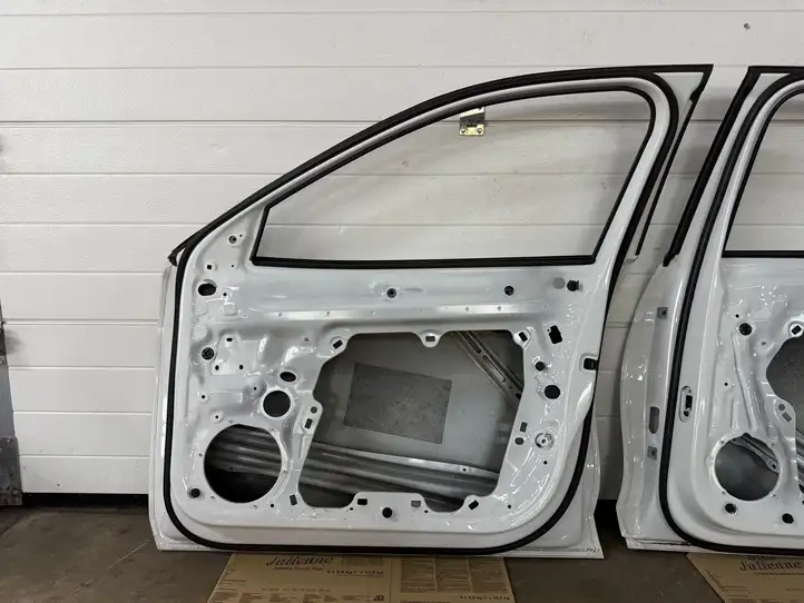 Volkswagen PASSAT B9 (2023 - ) Дверь — фото 11