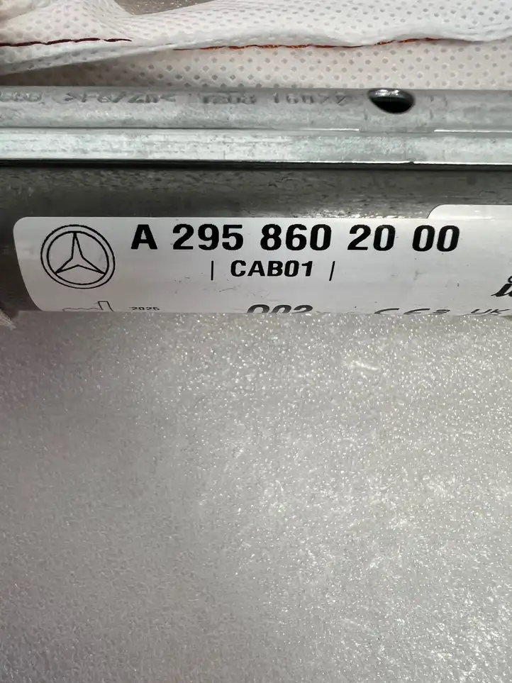 Mercedes-Benz EQE v295 (2022 - ) A2958602000 Боковая подушка безопасности шторка — фото 2