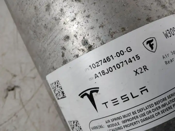 Tesla Model X (2015 - 2021) 102746100G Пневмоподушка задней подвески — фото 5