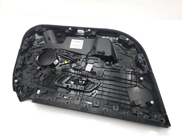 BMW 3 G20 G21 (2019 - ) 9460714 Прочая отделка передней двери — фото 10