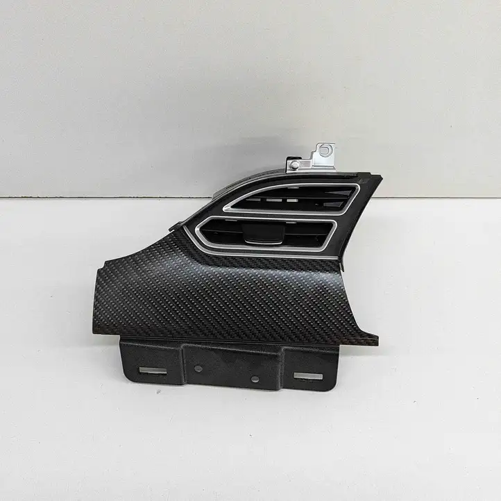 Tesla Model X (2015 - 2021) 100783400C Воздушная решетка панели — фото 1