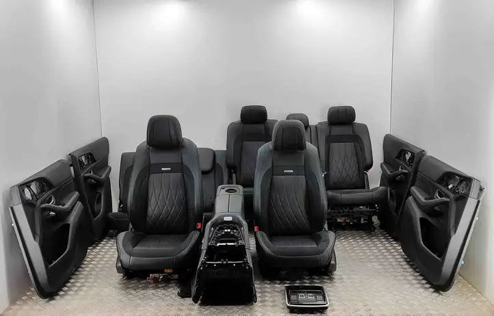 Mercedes-Benz GLS X167 (2019 - ) A1677372101 Комплект салона — фото 1