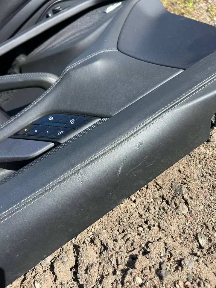 Porsche Taycan 9J1 (2019 - ) Комплект салона — фото 3