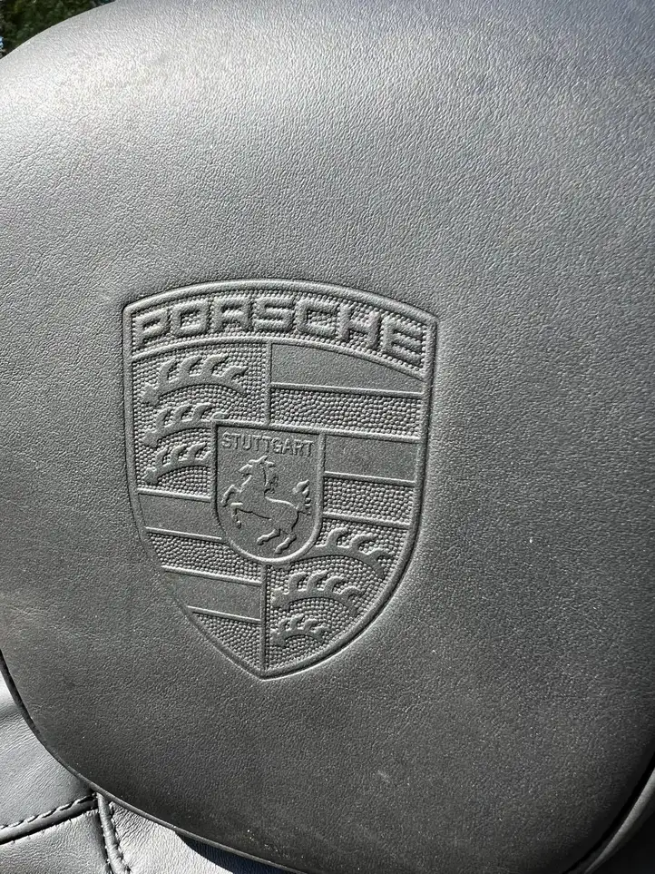 Porsche Taycan 9J1 (2019 - ) Комплект салона — фото 10