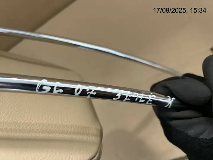 Mercedes-Benz GL X164 (2006 - 2012) Подголовник сиденья третьего ряда — фото 8