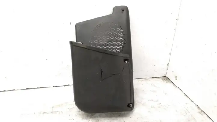 Renault Latitude (2010 - 2014)   Боковая отделка пространства для ног