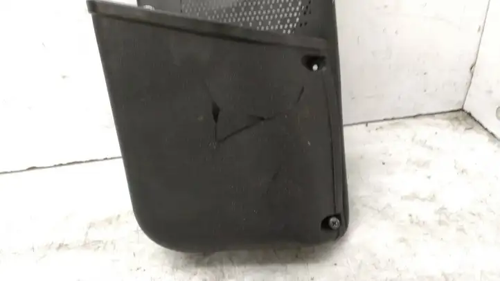 Renault Latitude (2010 - 2014)   Боковая отделка пространства для ног