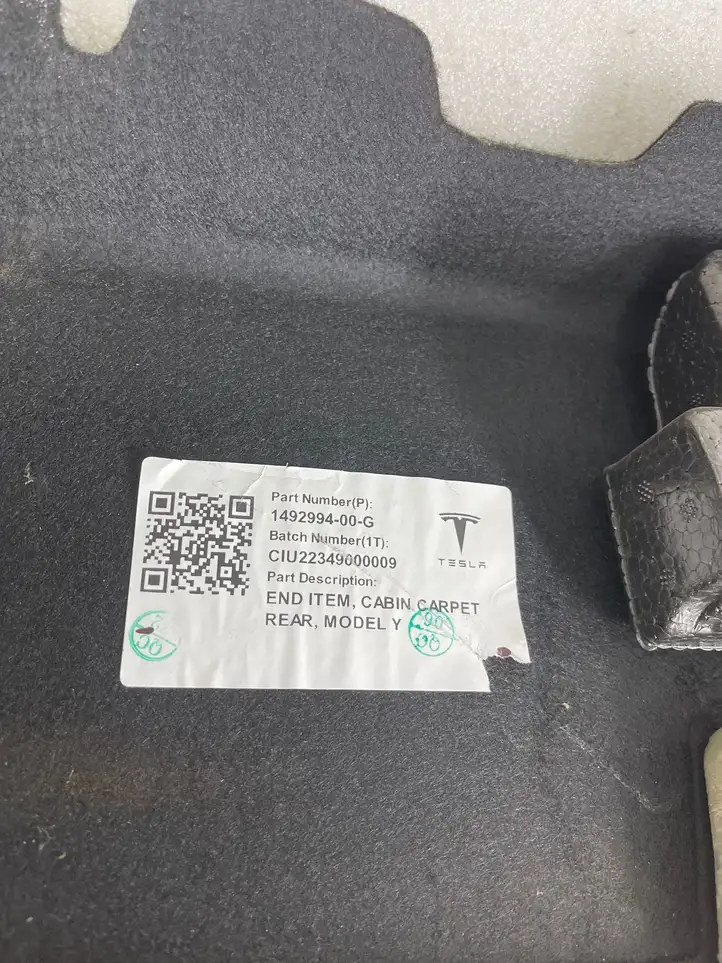 Tesla Model Y (2019 - 2024) 149299400G Коврик для второго ряда — фото 8