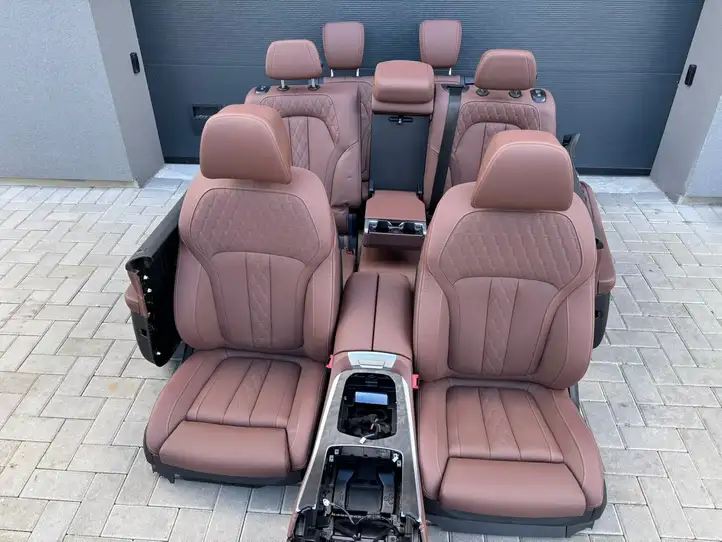 BMW X5 G05 (2018 - ) Комплект салона — фото 1
