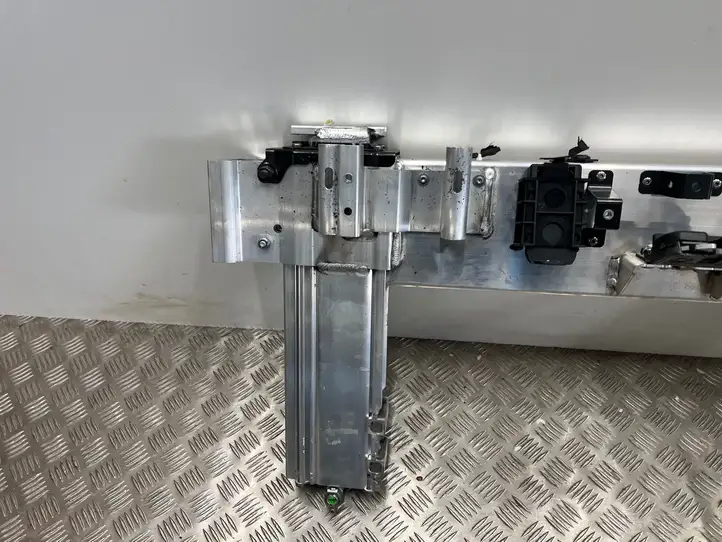 BMW 4 G22 G23 G24 G26 (2020 - ) 7490102 Система защиты от опрокидывания — фото 3