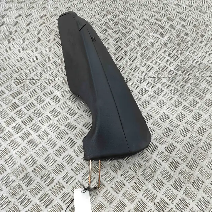 Skoda Enyaq iV (2020 - )  5LA885701M Боковая отделка у заднего сиденья (низ)