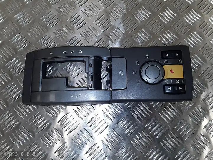 Land Rover Range Rover L322 (2002 - 2005) L320RHDGR Кнопка ручного тормоза — фото 1