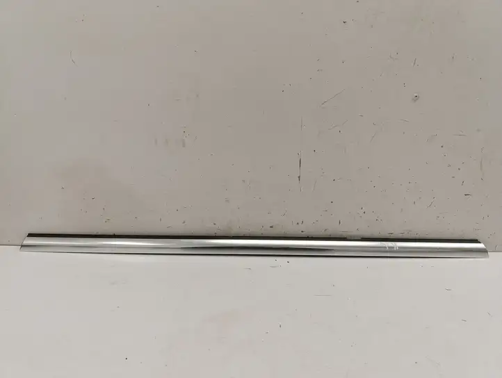 Mercedes-Benz EQE v295 (2022 - ) A2957303100 Накладка стекла задней двери — фото 1