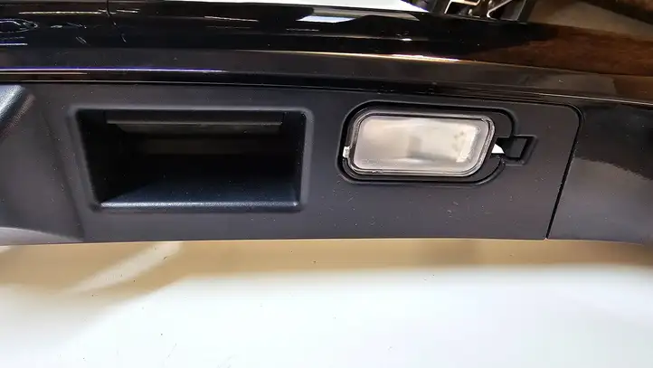 Jeep Grand Cherokee WL (2021 - ) Подсветка номера — фото 4