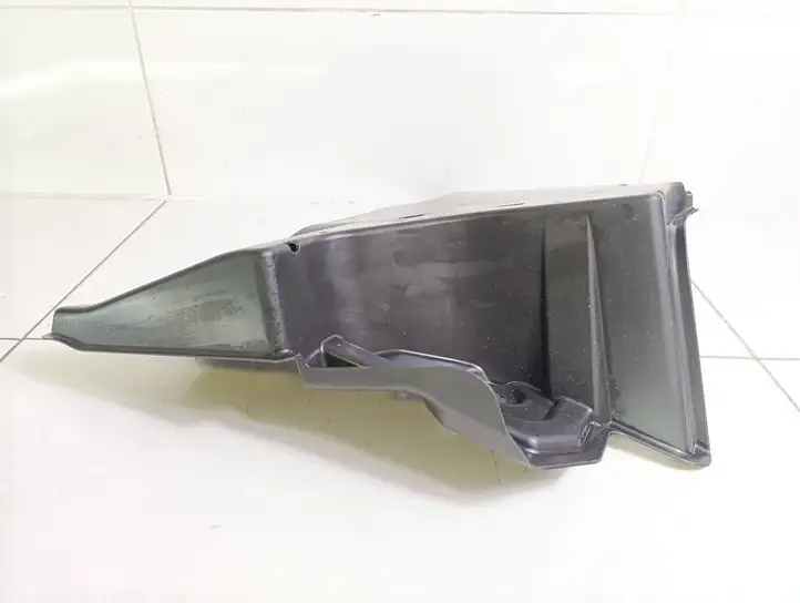 Toyota bZ4X (2021 - ) 5762742010 Защита днища задней части — фото 3