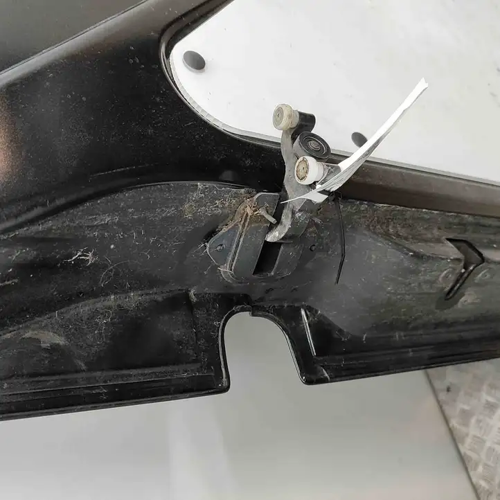 Opel Movano C (2022 - )  95525957 Верхняя петля передней двери