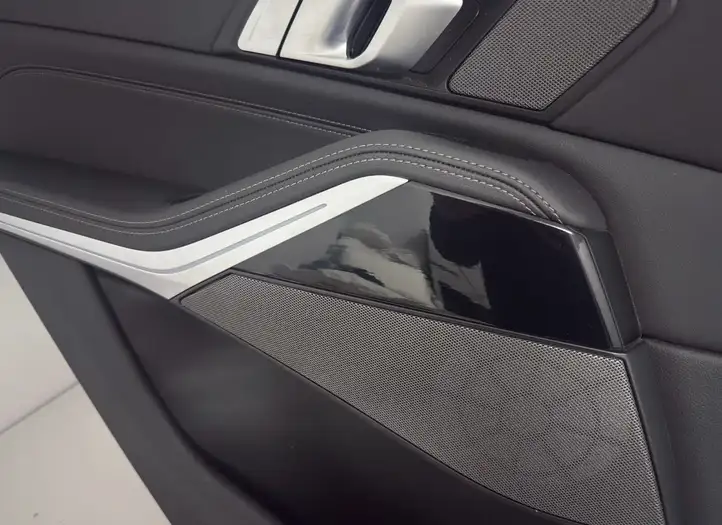 BMW X5 G05 (2018 - ) 86270A00146 Солнцезащитная шторка багажника — фото 5