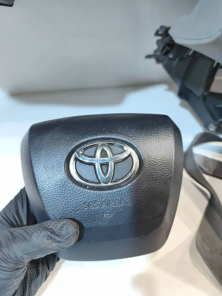 Toyota Highlander XU70 (2019 - ) 076780AP1NA Комплект подушек безопасности с торпедой — фото 2