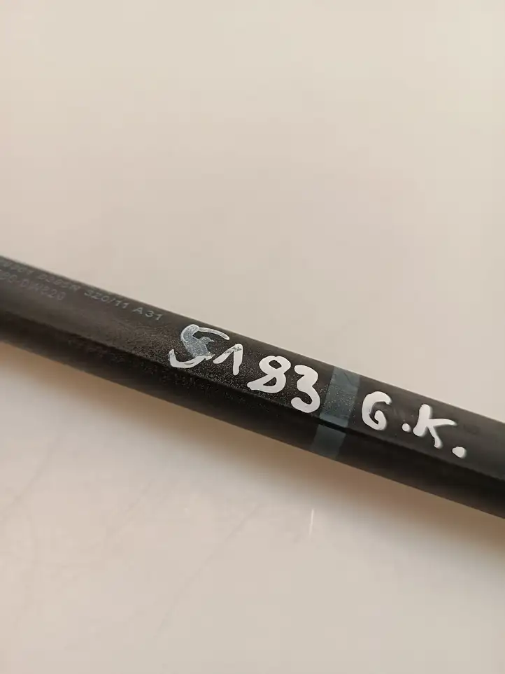 Toyota Yaris (2012 - 2014) 689600W620 Амортизатор крышки багажника — фото 2