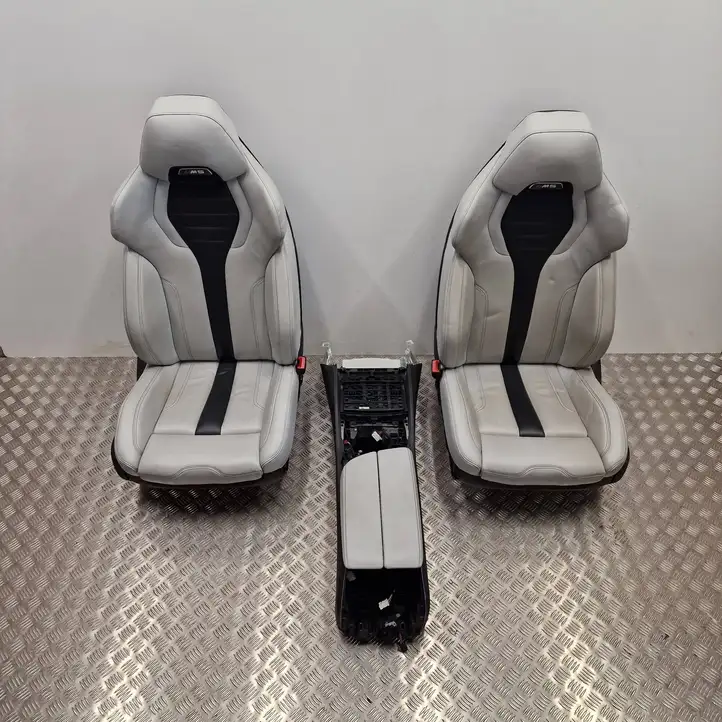BMW M5 F90 (2017 - 2019) Комплект салона — фото 39