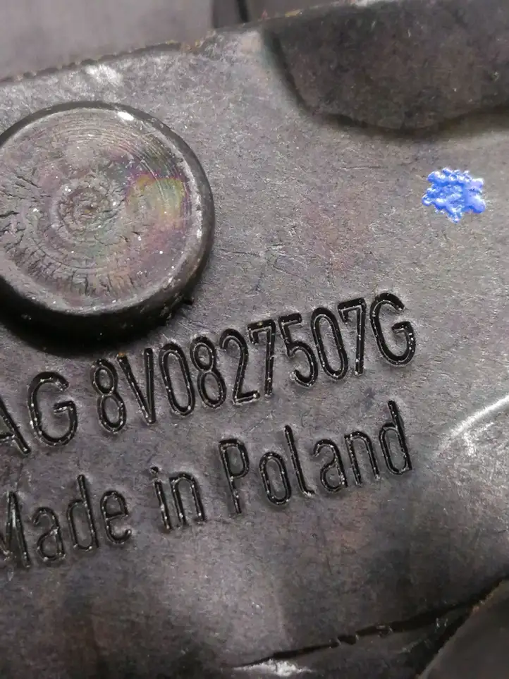 Skoda Fabia Mk3 (NJ) (2015 - 2021) 8V0827507G Замок крышки багажника — фото 4