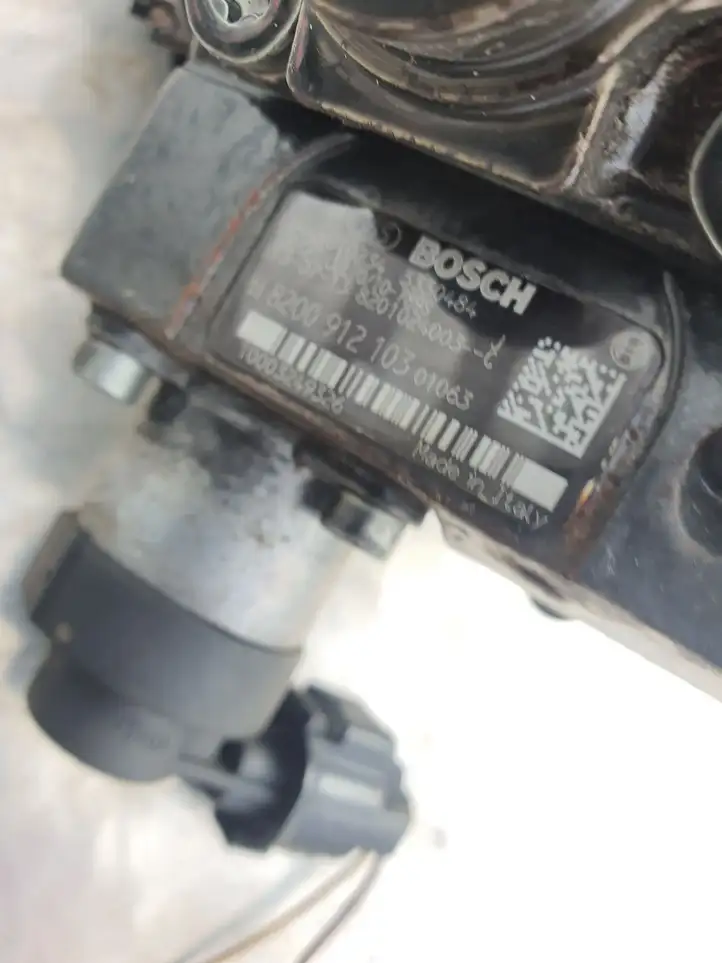 Renault Trafic II (X83) (2002 - 2014) 8200912103 Топливный насос — фото 2