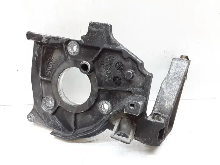 Volvo V50 (2004 - 2008) 9644293080 Кронштейн топливного насоса — фото 1